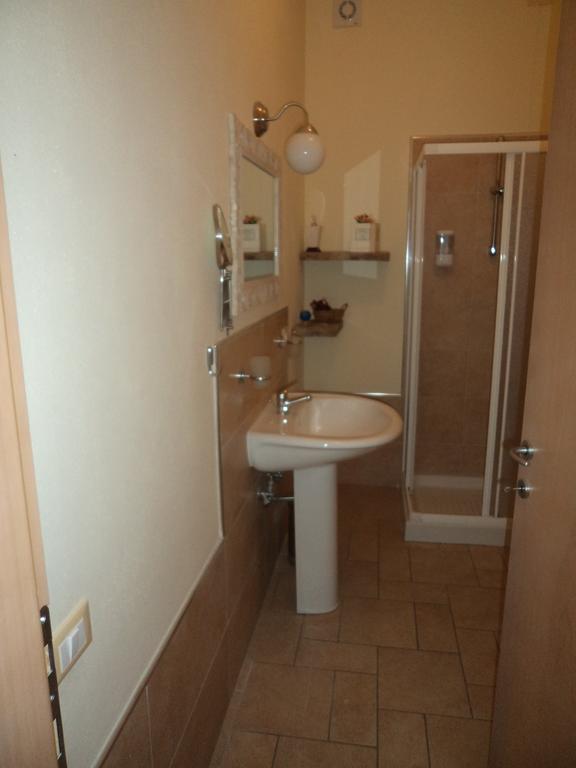 Sogno D'Oro B&B Poggibonsi Rom bilde